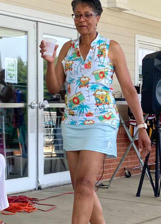 Bunker Vibes Women's Golf Sleeveless V-neck Polo