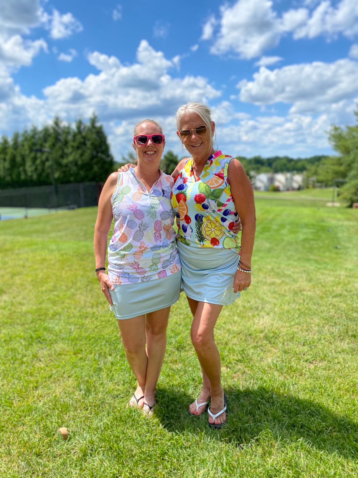 Birdie Juice Women's Golf Sleeveless V-neck Polo